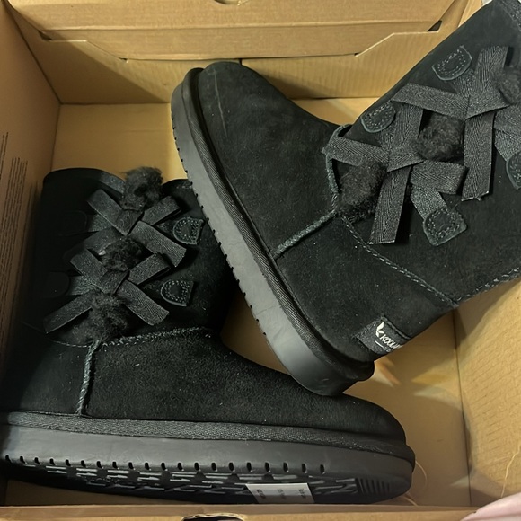 Never worn girls KOOLABURRA boots size 1 - Picture 2 of 8